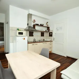 2* Casa de hóspedes Viva